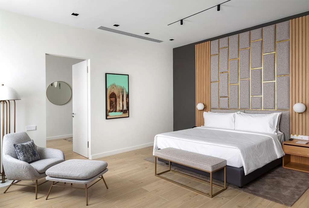 The Basilian Minsk, Curio Collection By Hilton Hotel Ruang foto