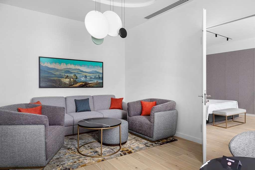 The Basilian Minsk, Curio Collection By Hilton Hotel Ruang foto