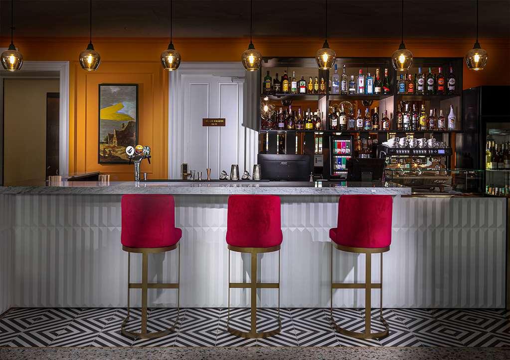 The Basilian Minsk, Curio Collection By Hilton Hotel Restoran foto