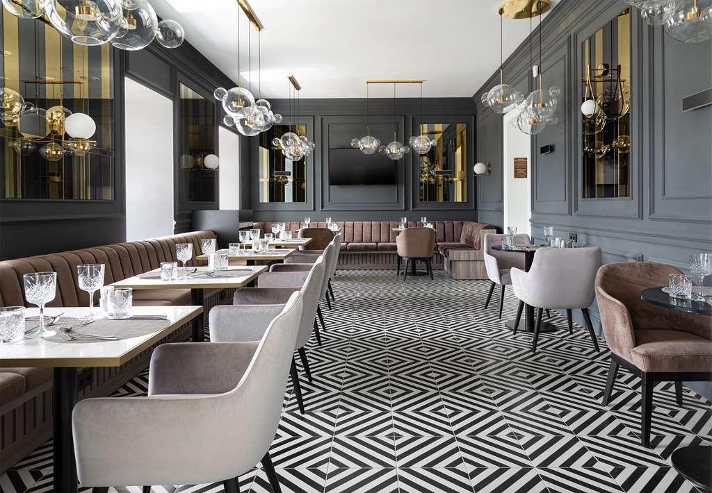 The Basilian Minsk, Curio Collection By Hilton Hotel Restoran foto
