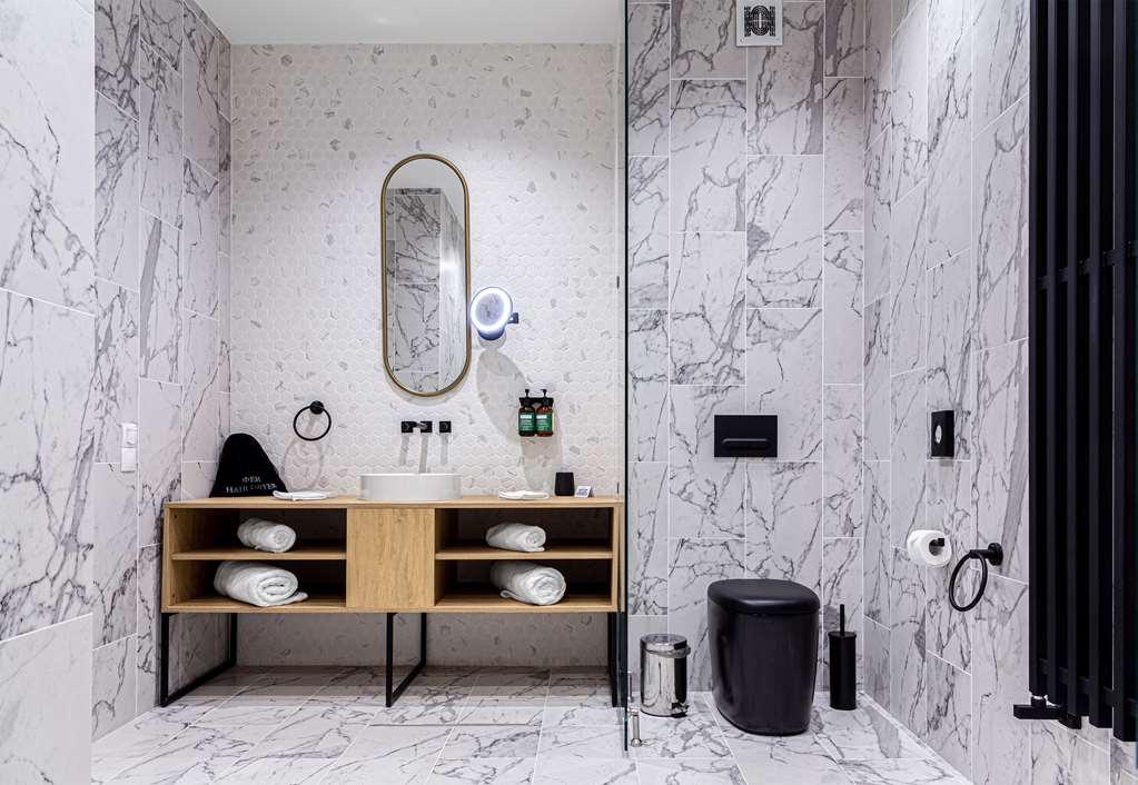 The Basilian Minsk, Curio Collection By Hilton Hotel Bagian luar foto
