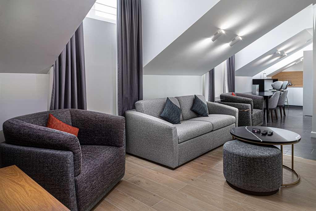 The Basilian Minsk, Curio Collection By Hilton Hotel Ruang foto